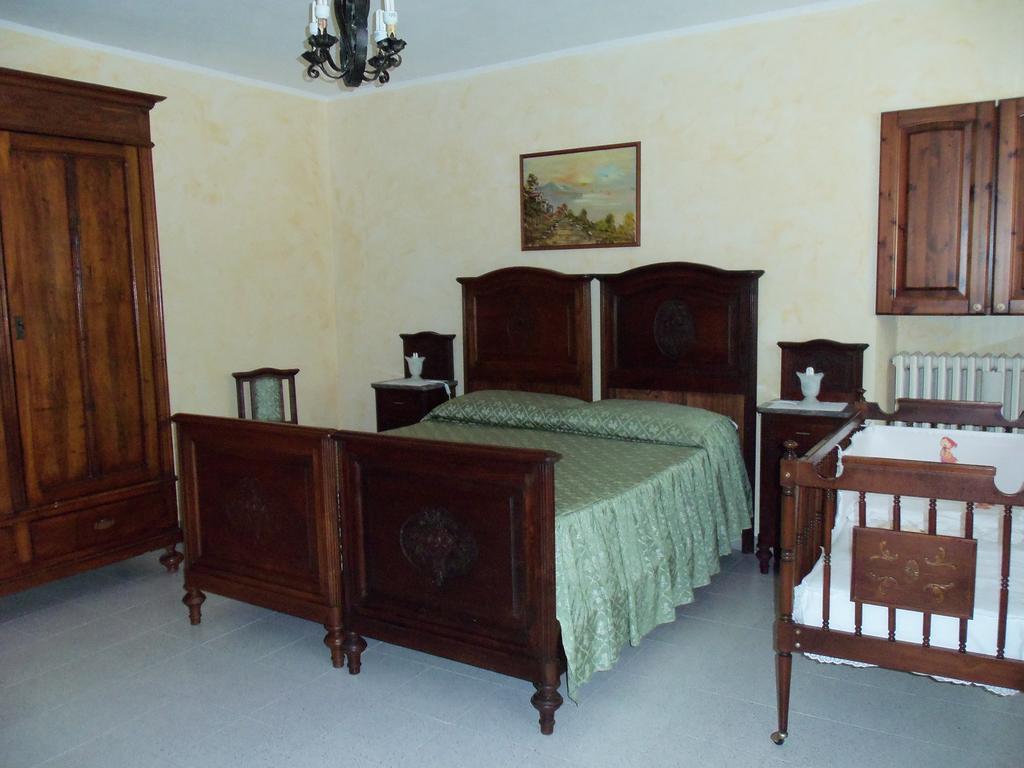 Casa Dei Ciliegi Castell'Alfero Villa ห้อง รูปภาพ