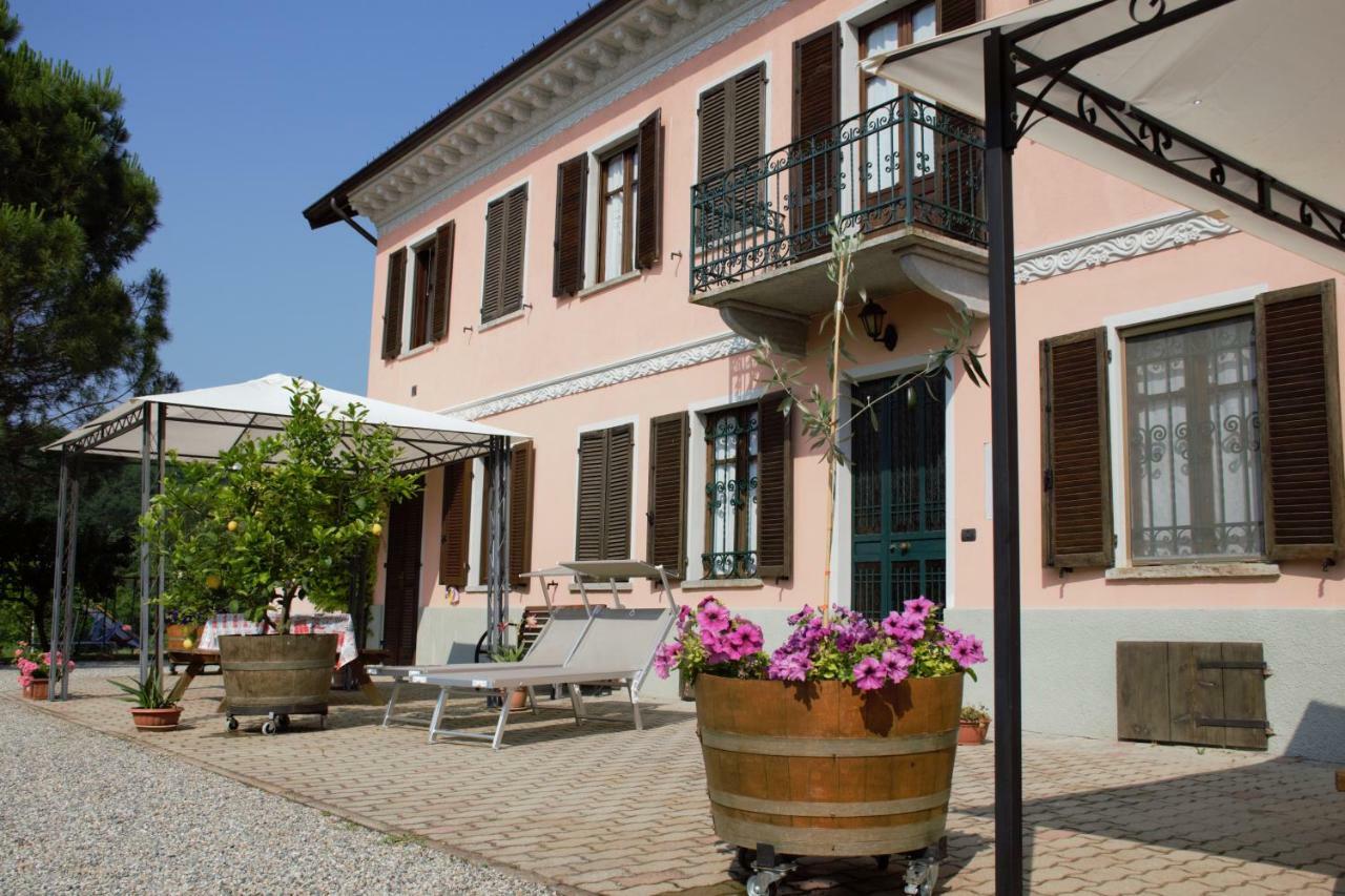 Casa Dei Ciliegi Castell'Alfero Villa ภายนอก รูปภาพ