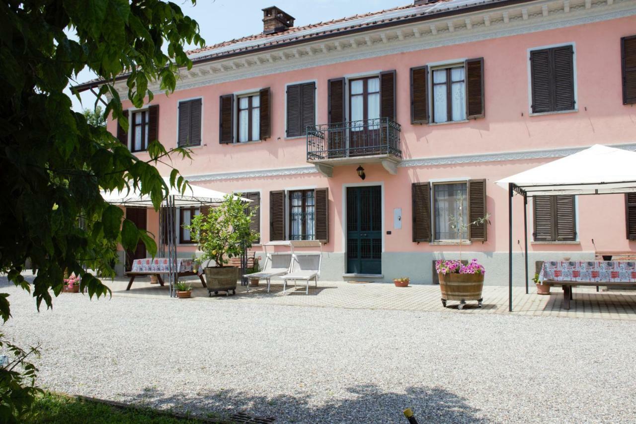 Casa Dei Ciliegi Castell'Alfero Villa ภายนอก รูปภาพ