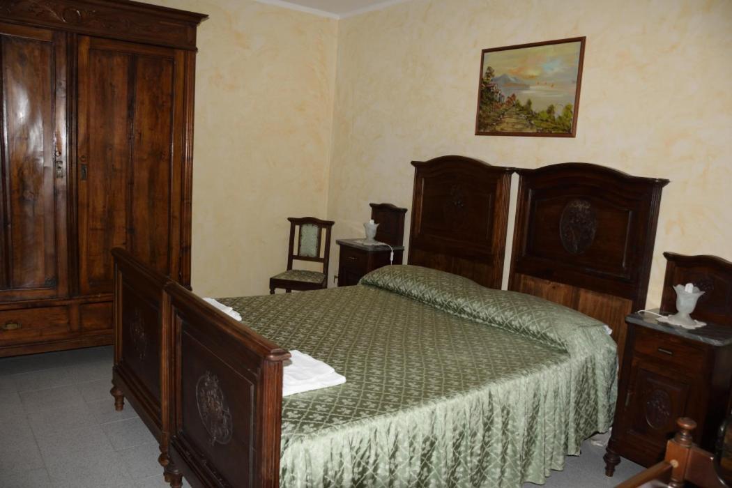 Casa Dei Ciliegi Castell'Alfero Villa ภายนอก รูปภาพ